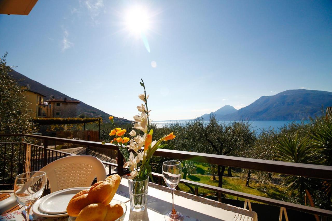 Appartamenti Casa Nina, Lago,Montagne, Uliveti Brenzone sul Garda Bagian luar foto