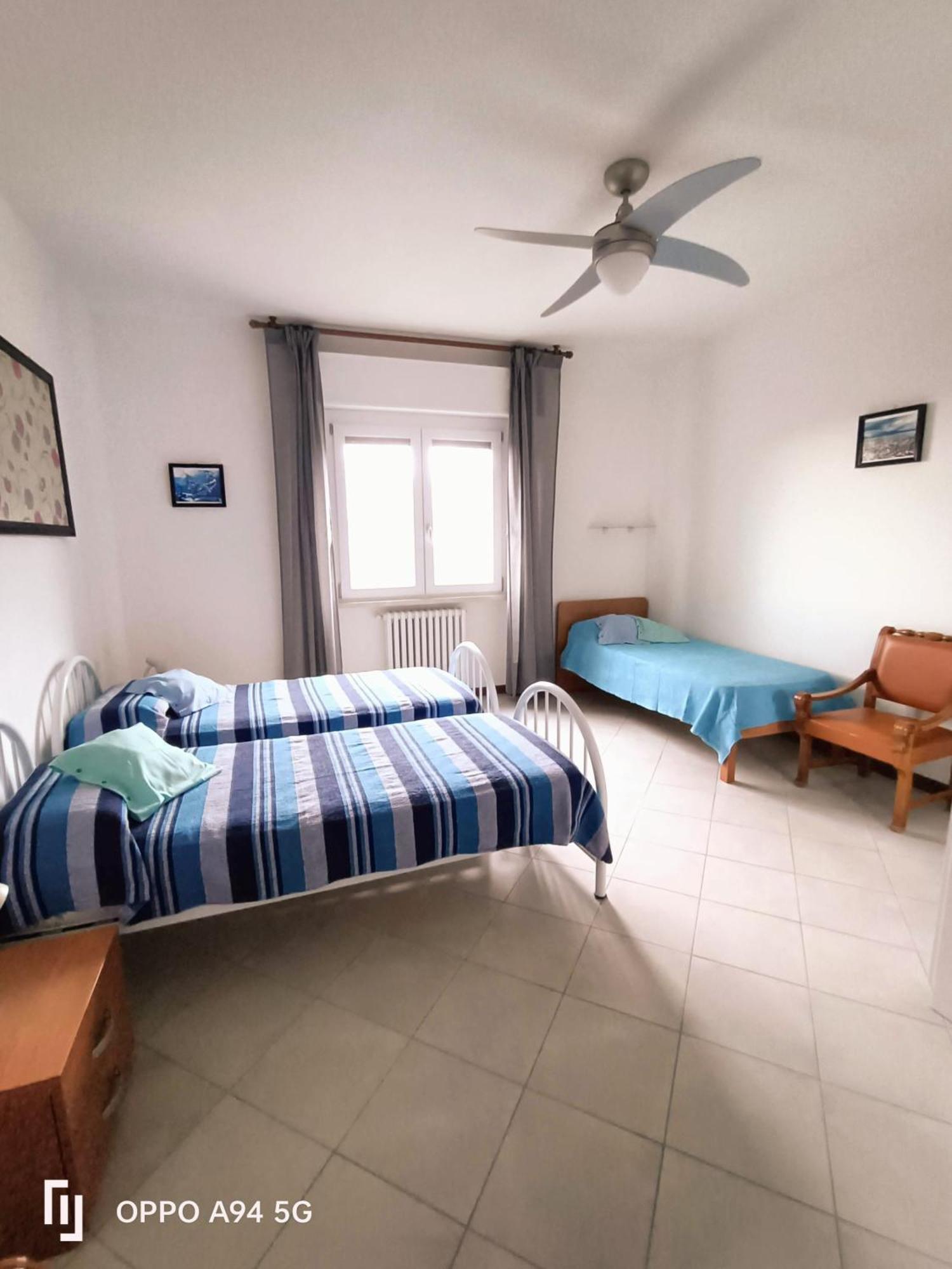 Appartamenti Casa Nina, Lago,Montagne, Uliveti Brenzone sul Garda Bagian luar foto