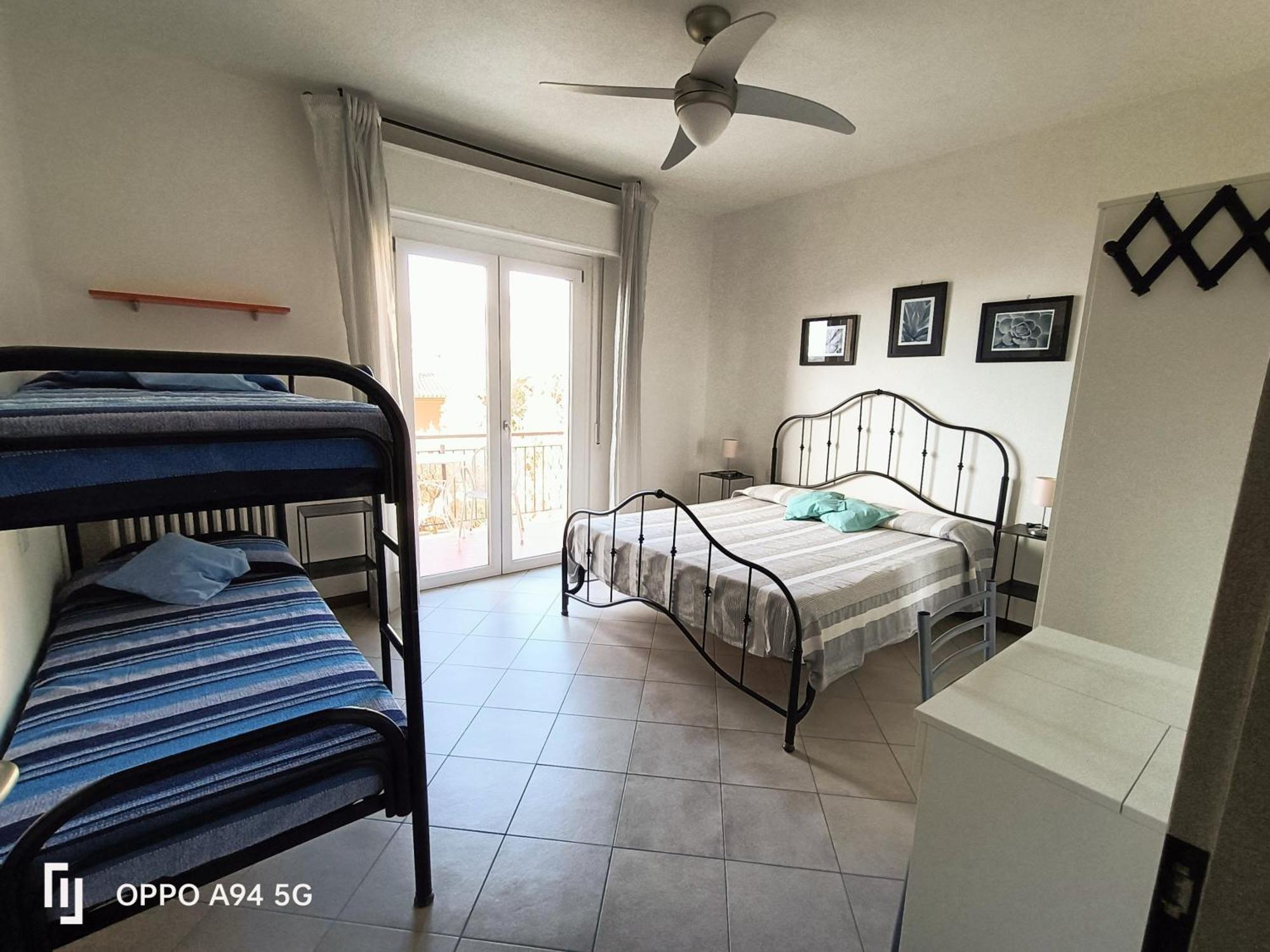 Appartamenti Casa Nina, Lago,Montagne, Uliveti Brenzone sul Garda Bagian luar foto